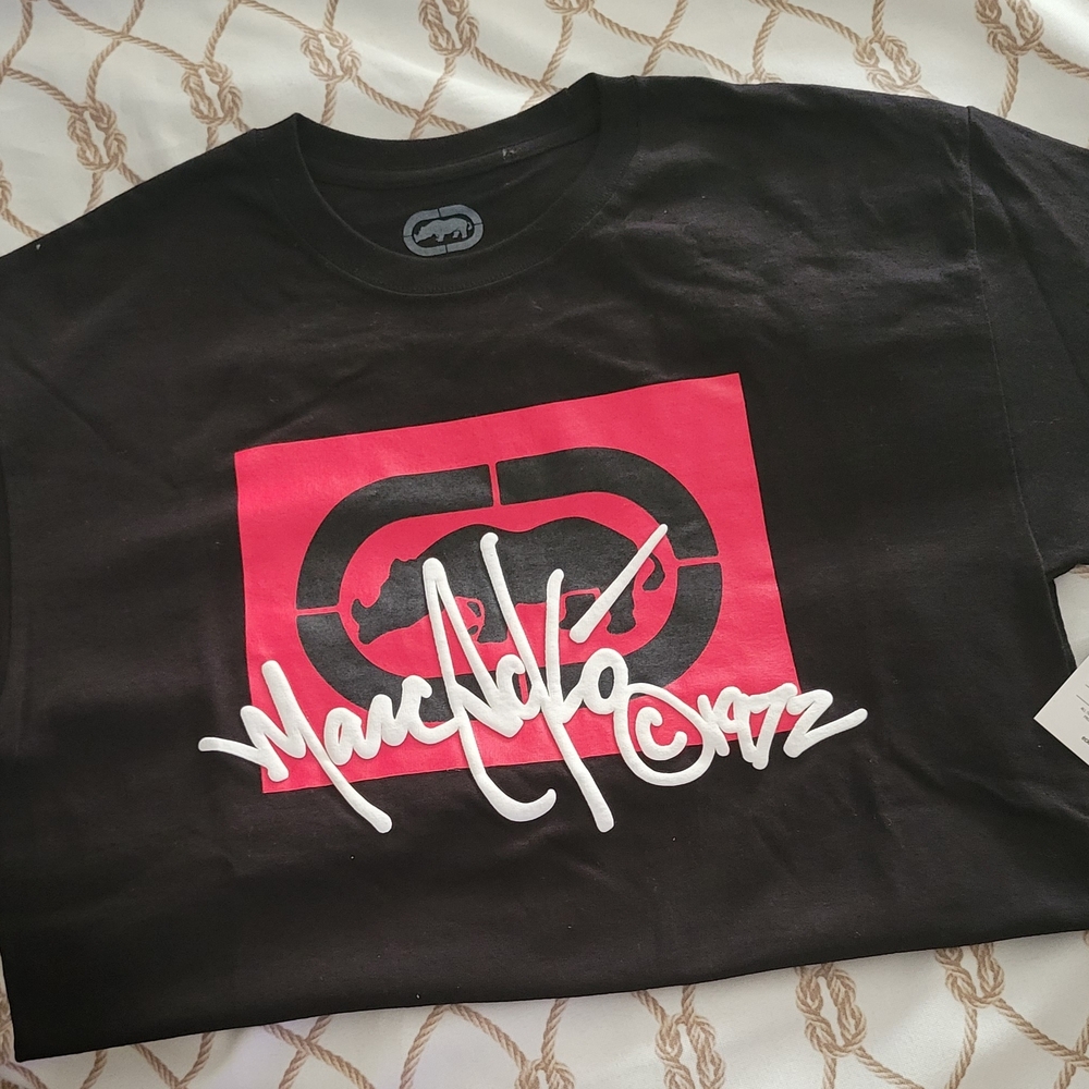 Ecko Unlimited Black T-Shirt with Red and White Graphic